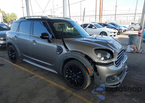 2019 Mini Countryman Cooper из США, поврежденный, VIN WMZYS7C51K3J04723